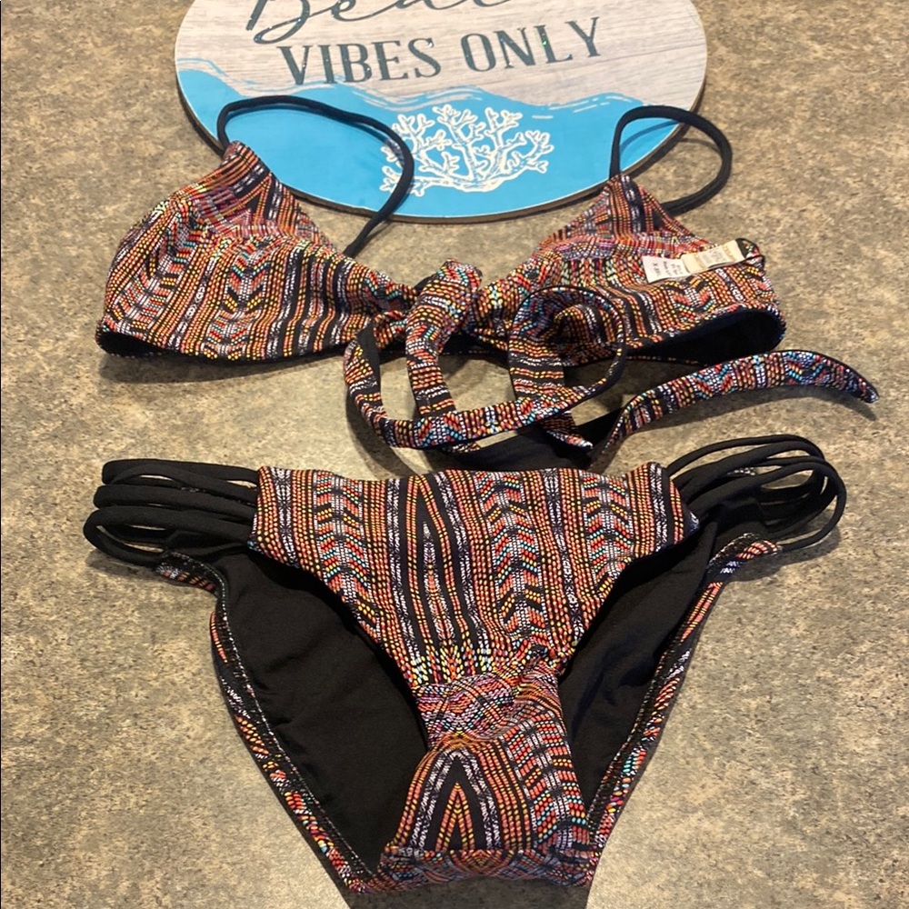L*Space Multicolor Aztec Design Front Tie Bikini xsmall